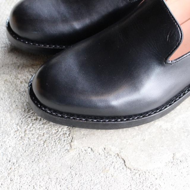 【20%OFF】Milton Keynes レザースリッポンシューズ Leather Slip on Shoes　（Black） |  | 01