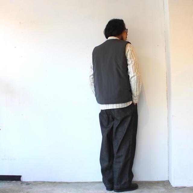 melple リバーシブル中綿ノーカラーベスト Ventura Vest　（Charcoal × Burgundy） | melple | 10