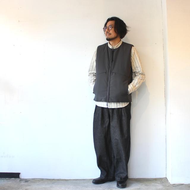 melple リバーシブル中綿ノーカラーベスト Ventura Vest　（Charcoal × Burgundy） | melple | 12