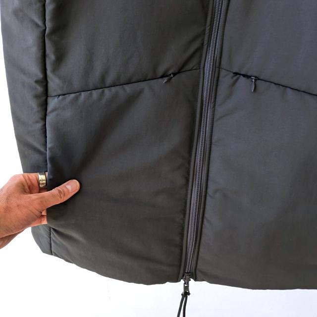 melple リバーシブル中綿ノーカラーベスト Ventura Vest　（Charcoal × Burgundy） | melple | 04