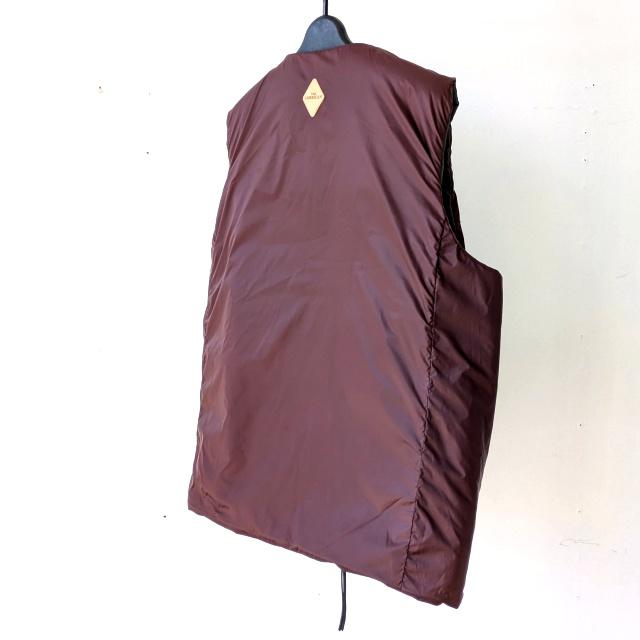 melple リバーシブル中綿ノーカラーベスト Ventura Vest　（Charcoal × Burgundy） | melple | 07