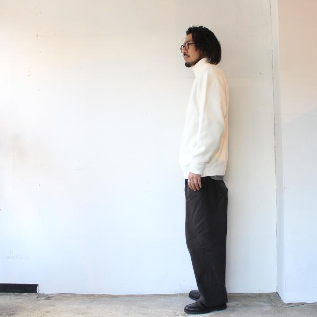 Siora 裏起毛畦編みハイネックコットンニット Brushed rib stitch high collar knit |  | 03