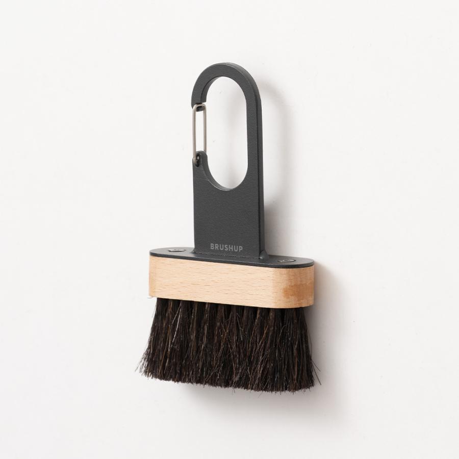 塵取と太陽 ほうき ちりとりセット BRUSHUP カラビナ H-N-0 : ビニールカーテンのC
