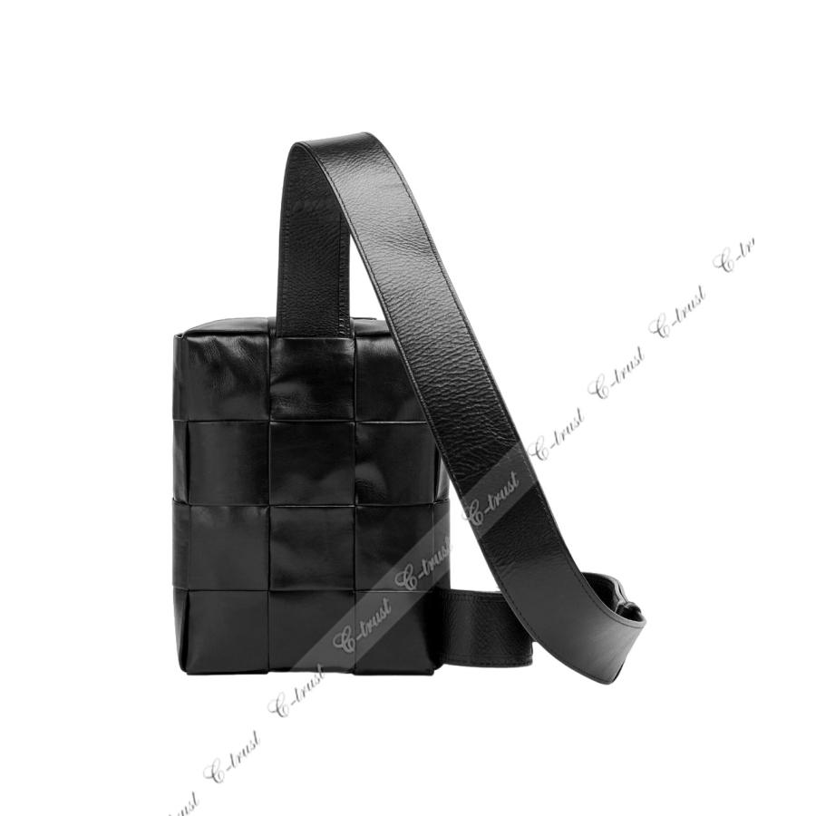 BOTTEGA VENETA（ボッテガ・ヴェネタ） K534- BOTTEGA VENETA ボッテガ