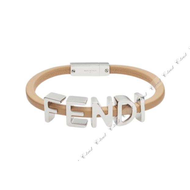 FENDI（フェンディ） L321- FENDI ブレスレット Fendigraphy コード