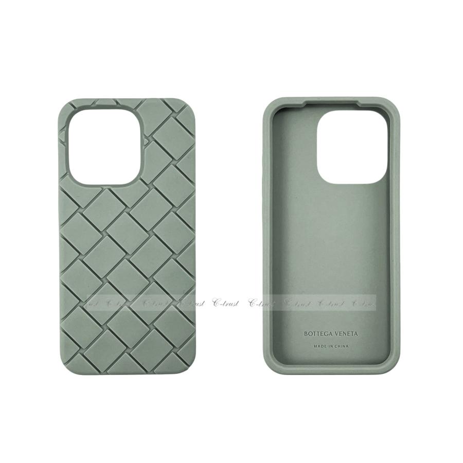 BOTTEGA VENETA L832-NS.. ボッテガ ヴェネタ iPhone 15 Pro