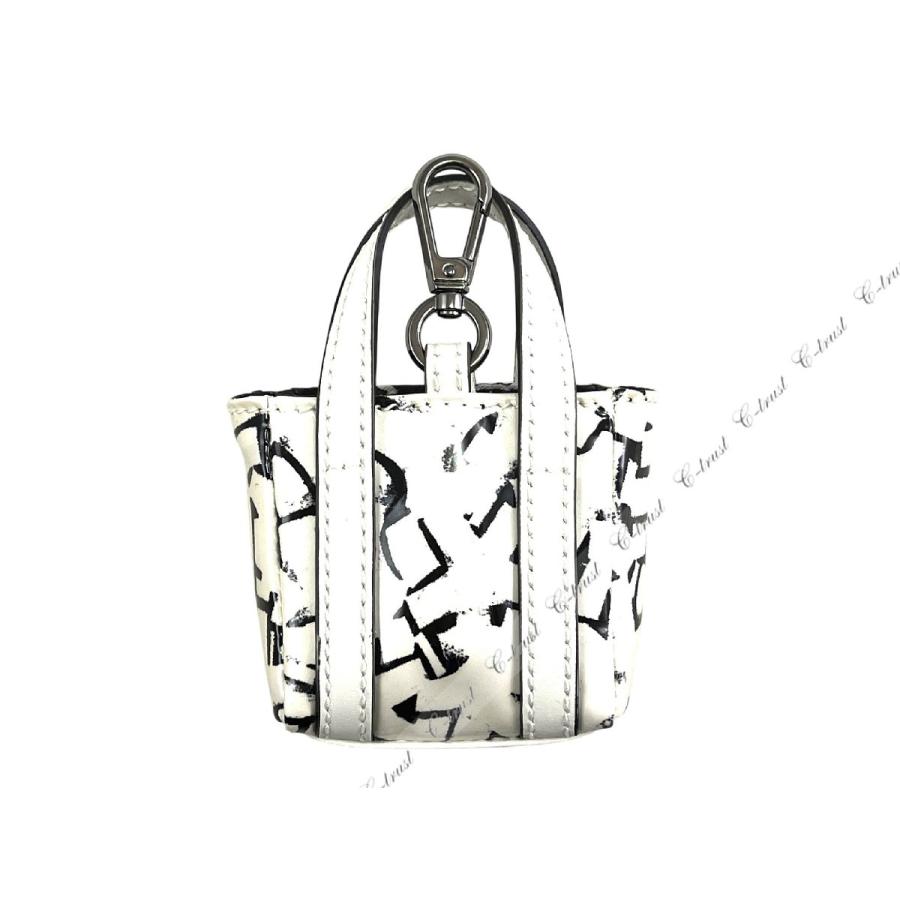 L926.. JIMMY CHOO ERIC HAZE ジミーチュウ エリックヘイズ コラボ チャーム バッグ BAG 小物入れ エナメル ロゴ 新品 ★ ホワイト_3