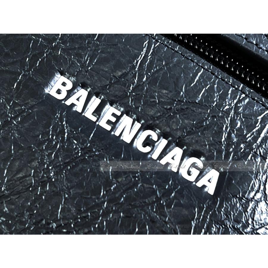 L967.. BALENCIAGA バレンシアガ BAG ショルダーバッグ EXPLORER ポーチ クロスボディ ストラップ ラム革 イタリア製 新品 ★ 4724 STORM BLUEの画像