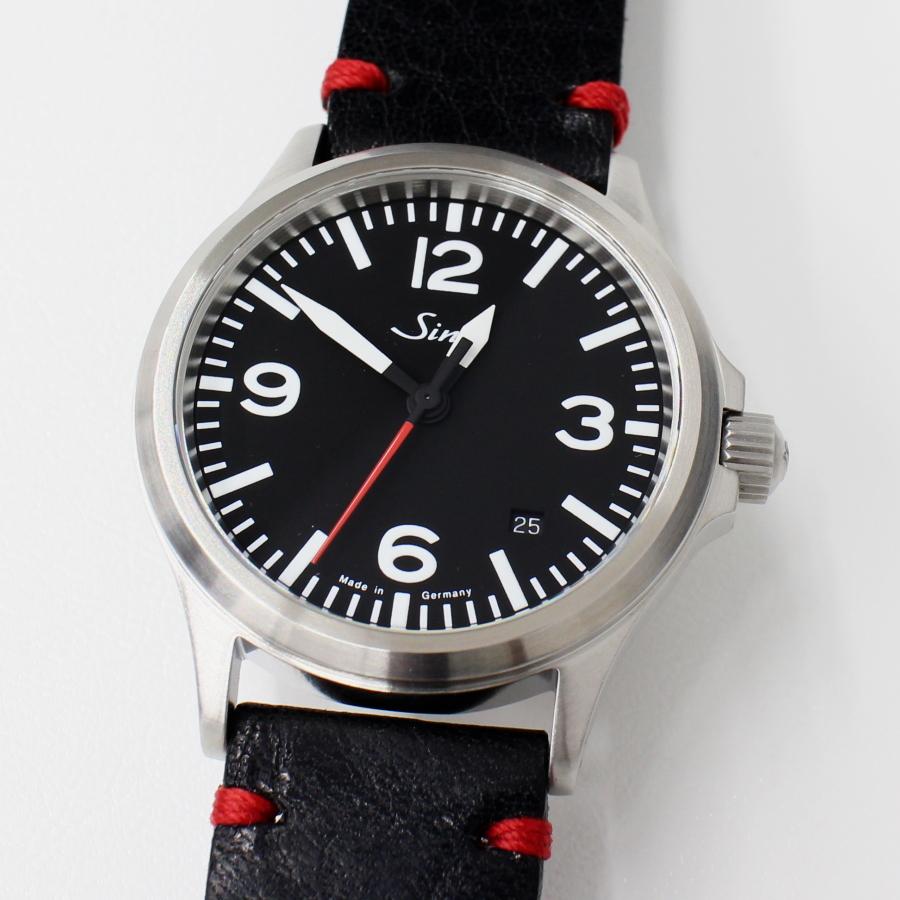 Sinn ジン 556.A.RS 自動巻き 腕時計 ヴィンテージカウレザー Sinn ジン 556.A.RS 自動巻き 腕時計 ヴィンテージカウレザー