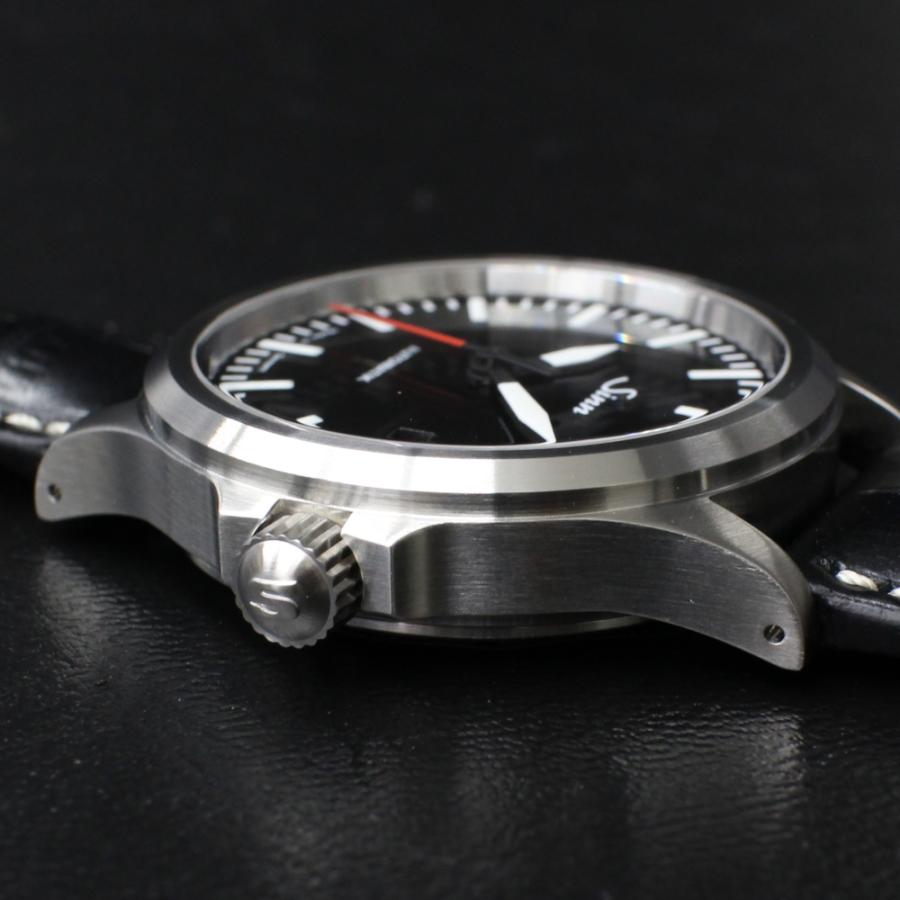 Sinn（ジン） Sinn 556.I.RS 自動巻き腕時計 型押しカウレザー