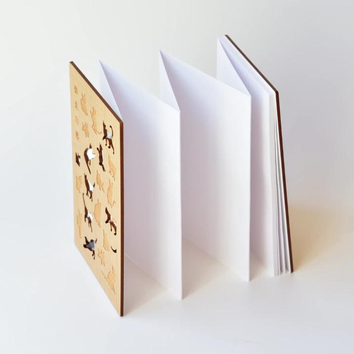 クルーシャル 御朱印帳 4種から1個選べる 加藤製本 木製表紙 日本 和風 和 風情 和柄 | ブランド登録なし | 01