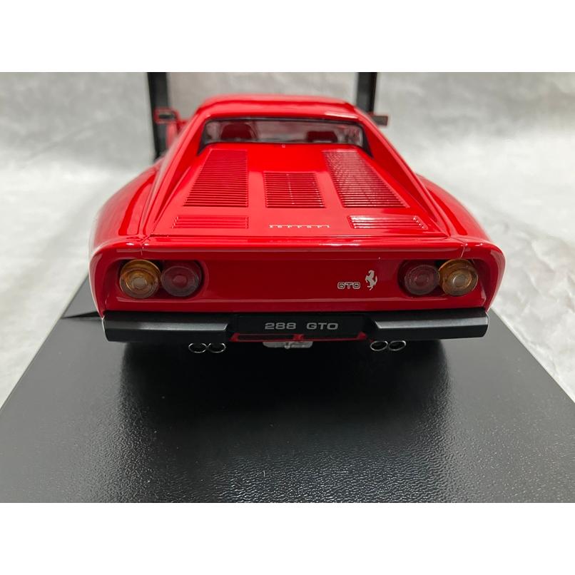 KKmodels 1/18 フェラーリ２８８GTO １９８４　　赤 |  | 03