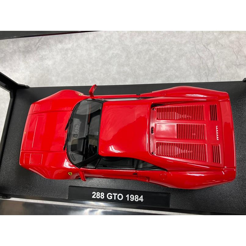 KKmodels 1/18 フェラーリ２８８GTO １９８４　　赤 |  | 04