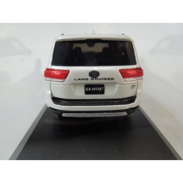 京商 1/43 トヨタ ランドクルーザー GRスポーツ2022 プレシャス