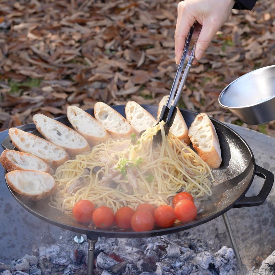 CAST IRON GRIDDLE 38cm |  | 04