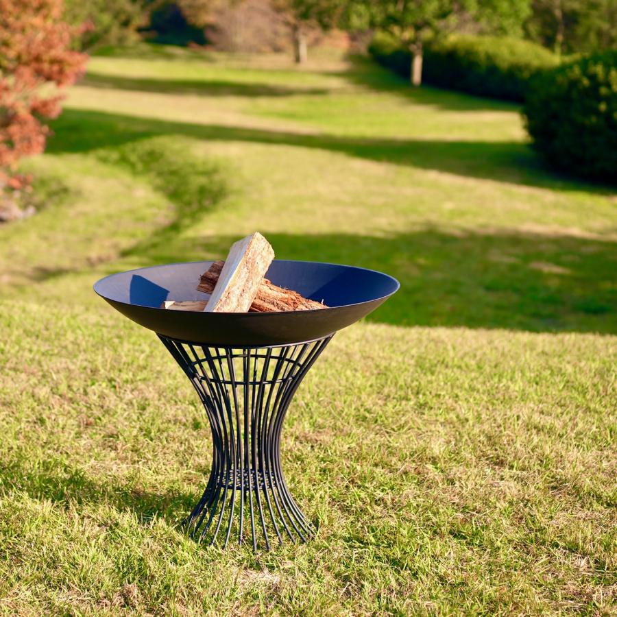 高級鋳物製ファイヤーピット、優美なデザインでリッチなアウトドア空間を演出、ガーデン・アウトドア・イベント、cacomoca Fire Pit SALAMANDERE 78cm |  | 02