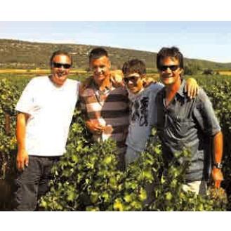 セ ビアン コム サ ルージュ マス・ド・ジャニーニ |  | 01