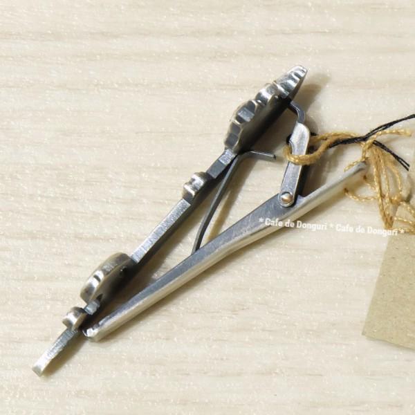 スタジオジブリ ネクタイピン となりのトトロ カサ 銀古美 ジブリ