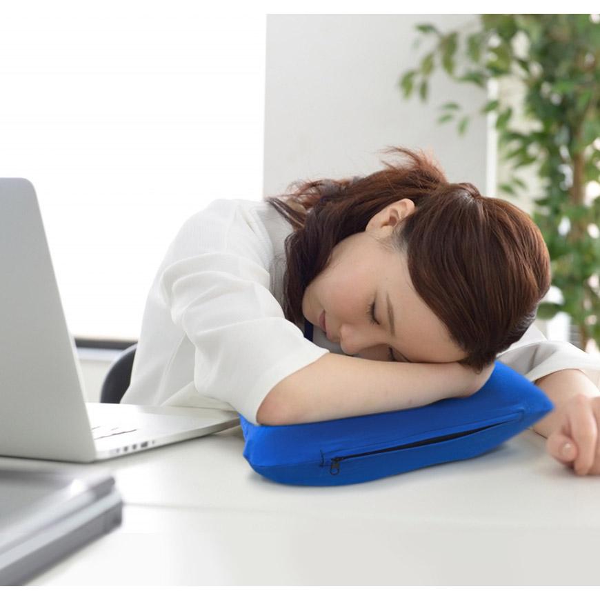 【新品未使用】空気のまくら 専用カバー付 空気でふくらむ ネックピロー カバーリング式 綿100％ 洗える エアー