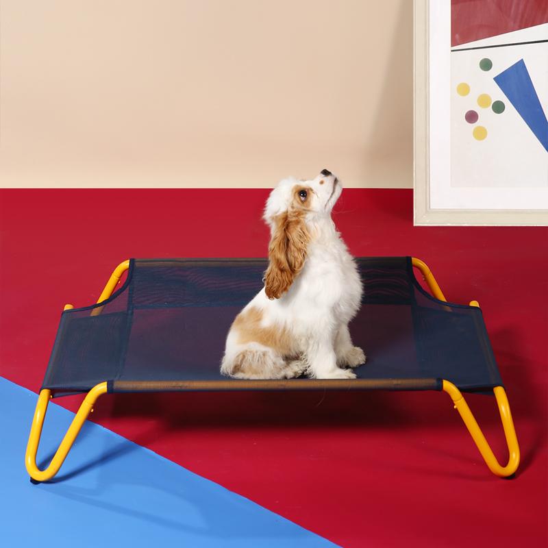 折りたたみ式ペット用コット　ベッド CAGUUU クーポンで最大20%OFF ポータブルドッグコット