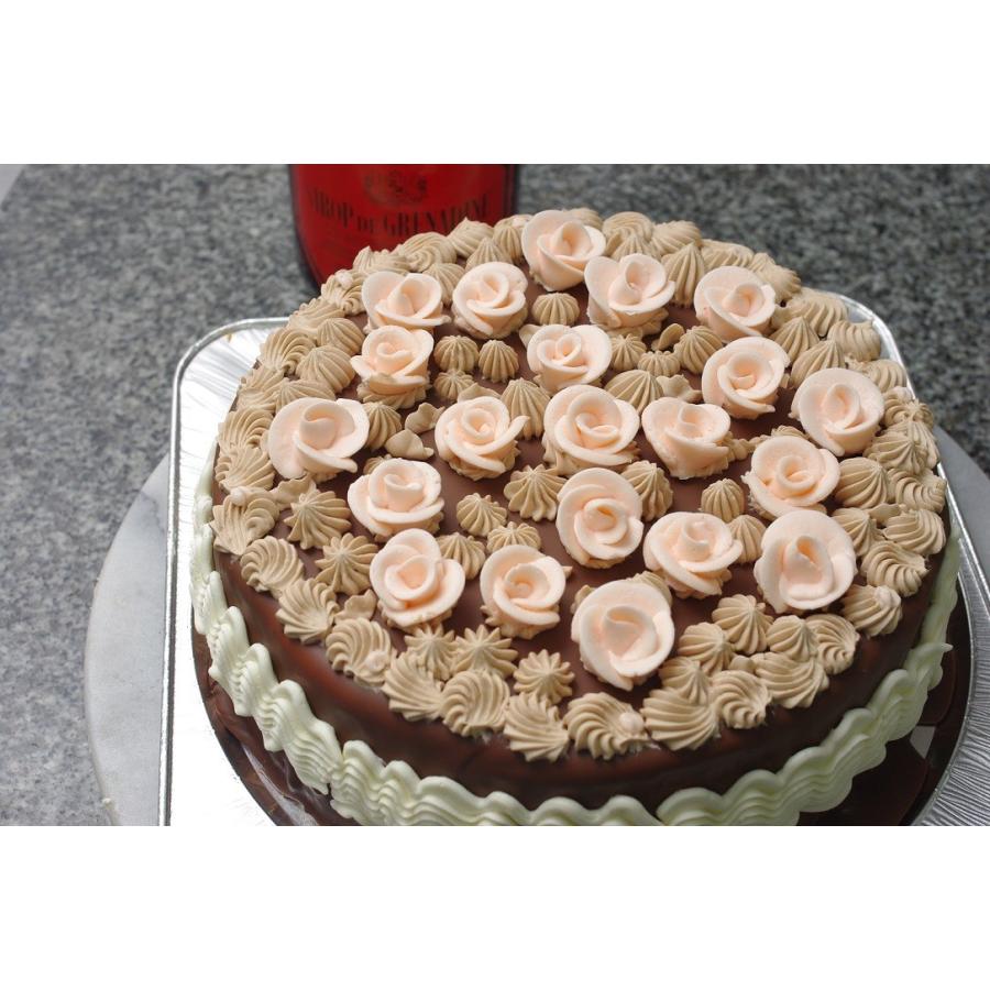 昔ながらのチョコのバタークリームケーキ7号(直径21cm) :cho-07:ケーキ工房 山崎屋 - 通販 - Yahoo!ショッピング 昔ながらのチョコのバタークリームケーキ7号(直径21cm) :cho-07:ケーキ工房 山崎屋 - 通販 - Yahoo!ショッピング