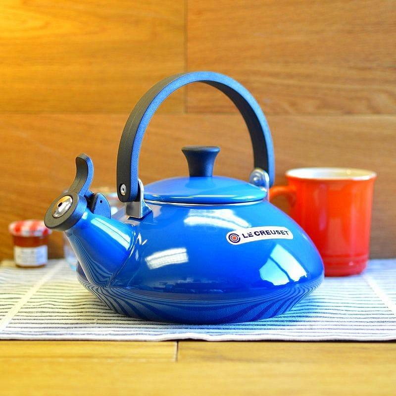 ル・クルーゼ 笛吹きケトル ゼン 1.5L IH対応 ルクルーゼ やかん Le Creuset Zen Enamel-On-Steel Kettle : 2001122 : カリフォルニアキッチンマーケット - 通販 - Yahoo!ショッピング ル・クルーゼ 笛吹きケトル ゼン 1.5L IH対応 ルクルーゼ やかん Le Creuset Zen Enamel-On-Steel Kettle : 2001122 : カリフォルニアキッチンマーケット - 通販 - Yahoo!ショッピング