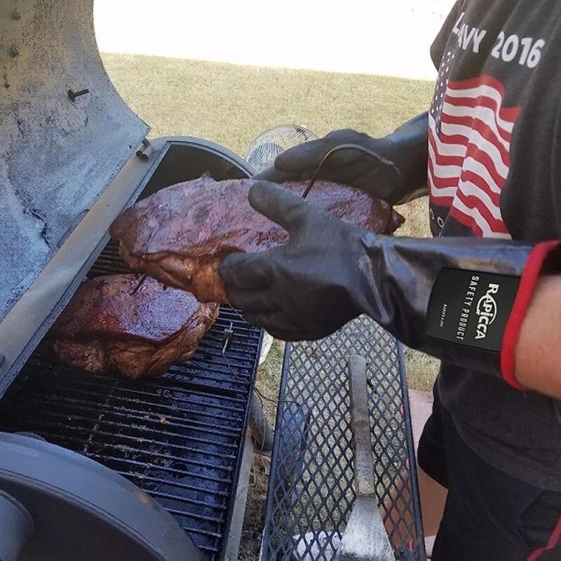 グローブ バーベキュー 耐熱 燻製 防水 キャンプ 手袋 ラピカ RAPICCA BBQ Gloves 14IN Heat Resistant Wat_2
