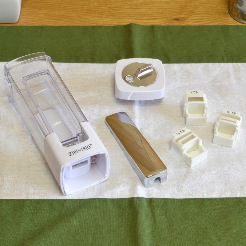 シュガーディスペンサー 砂糖 ゼブロ Honey-Can-Do EMY100 Indispensable Sugar 'N More Dispenseの画像