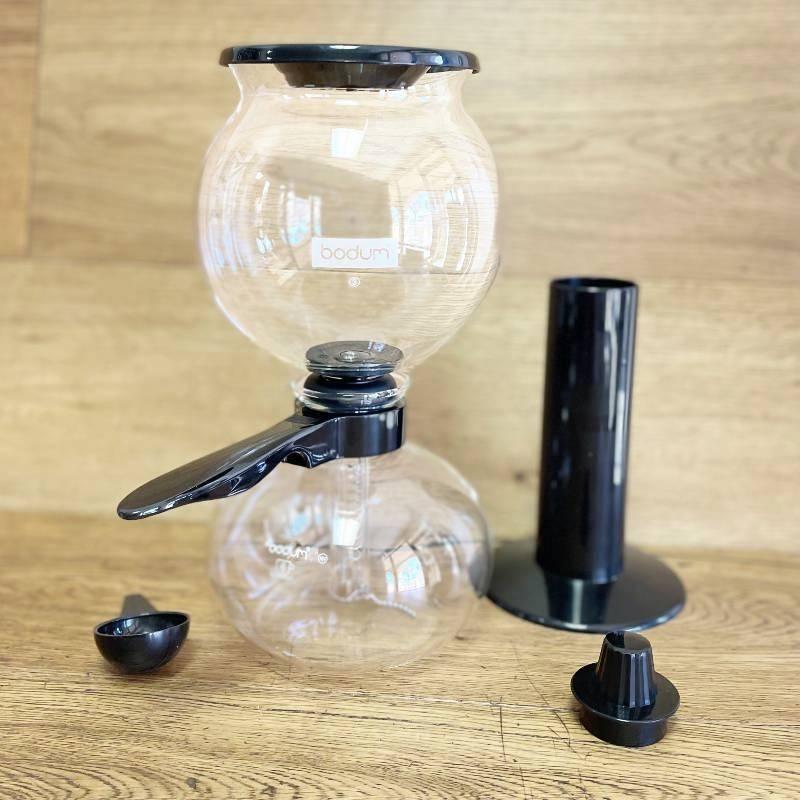 バキュームコーヒーメーカー 8カップ 真空 ガラス ボダム ペボ Bodum Pebo Vacuum Coffee Maker, 34 Oz., Bl : 2009048 : カリフォルニアキッチンマーケット - 通販 - Yahoo!ショッピング バキュームコーヒーメーカー 8カップ 真空 ガラス ボダム ペボ Bodum Pebo Vacuum Coffee Maker, 34 Oz., Bl : 2009048 : カリフォルニアキッチンマーケット - 通販 - Yahoo!ショッピング