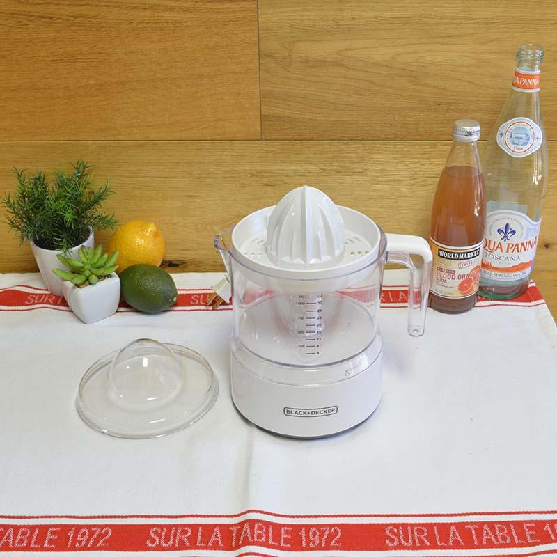 ブラック・アンド・デッカー シトラスジューサー 1L BLACK+DECKER 32oz Citrus Juicer, White