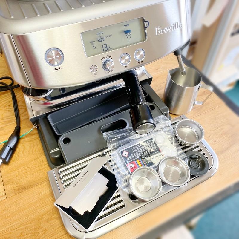 Breville 870 エスプレッソマシン + 変圧器セット Breville/ブレビル□ザ バリスタ エクスプレス エスプレッソマシン 黒