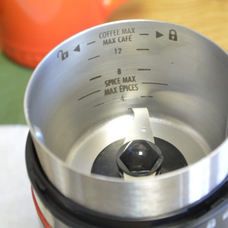 ハミルトンビーチ 電動式コーヒーグラインダー コーヒーミル 豆挽き ブラック Hamilton Beach 80393 Coffee