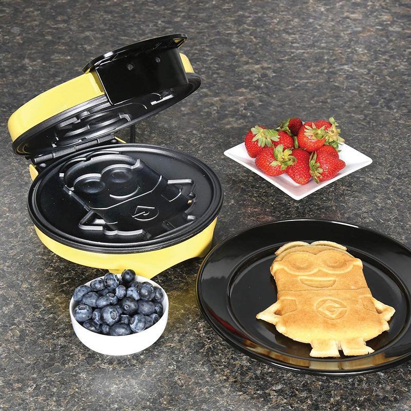 Minions Kevin Waffle Maker