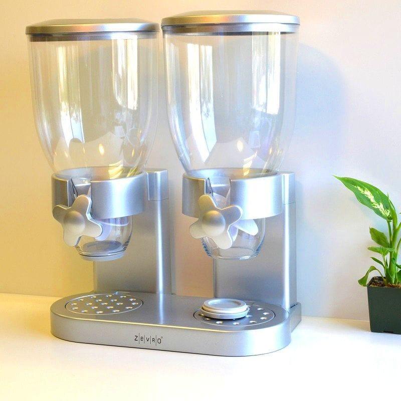 ドライフードディスペンサー デュアル ダブル 2連 シルバー ゼブロ HoneyCanDo Dual Dry Food Dispenser, Si 3015059 カリフォルニア