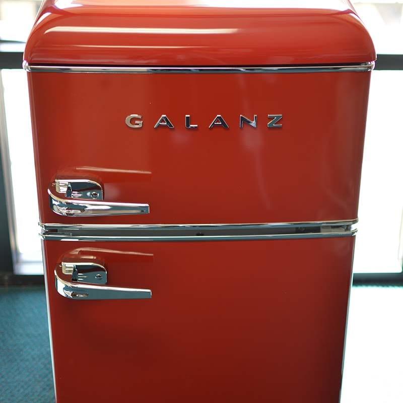 冷蔵庫 冷凍庫 88L 2ドア レトロ Galanz 3.1 cu ft Retro Mini Fridge