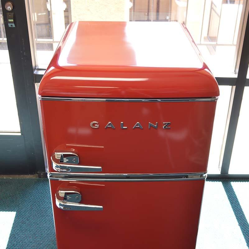 冷蔵庫 冷凍庫 88L 2ドア レトロ Galanz 3.1 cu ft Retro Mini Fridge