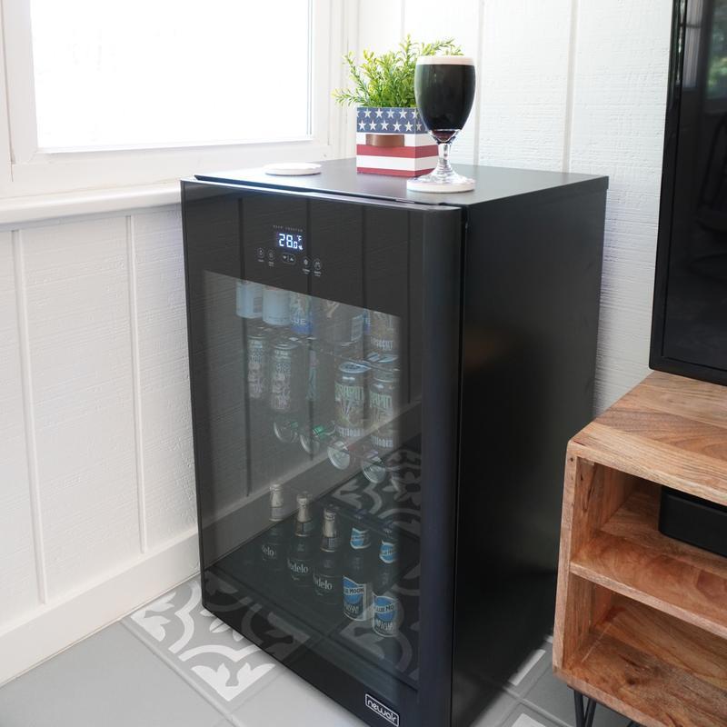 冷蔵庫 最大125缶 ビバレッジクーラー ターボモード ガラスドア ブラック ニューエアー NewAir Froster and Beverage Rの画像