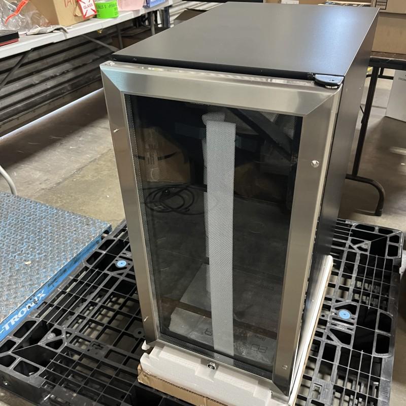 ビルトイン 冷蔵庫 アンダーカウンター 最大80缶 カウンター下 ガラス