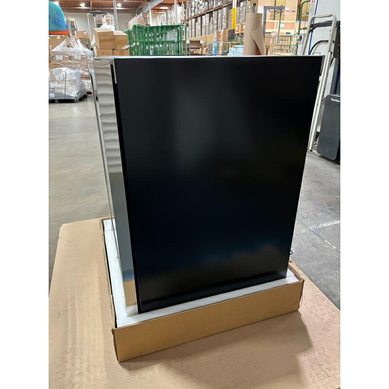 冷蔵庫 180缶 ビルトイン可 アンダーカウンター 幅60cm 130L ガラスドア ステンレス Yeego 24 Inch Beverage Refの画像