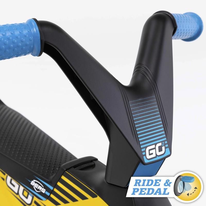 乗用玩具 プッシュカー ペダルゴーカート 2〜5歳 乗り物 BERG Toys GO2