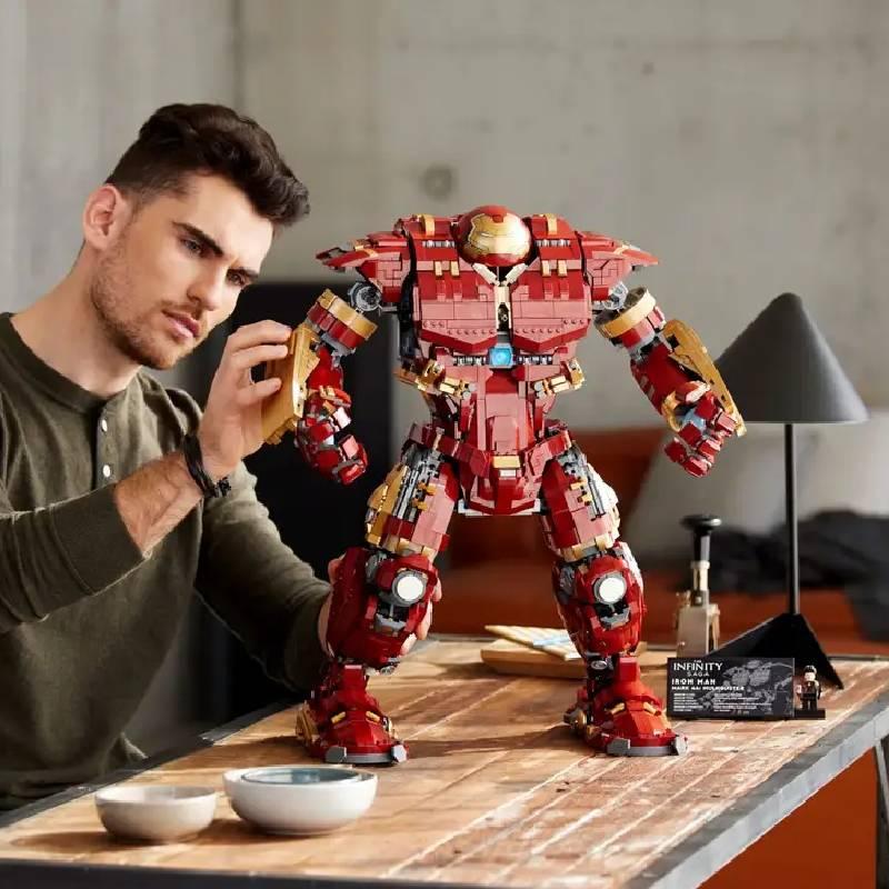 レゴ ハルクバスター マーベル LEGO Hulkbuster? 76210の画像