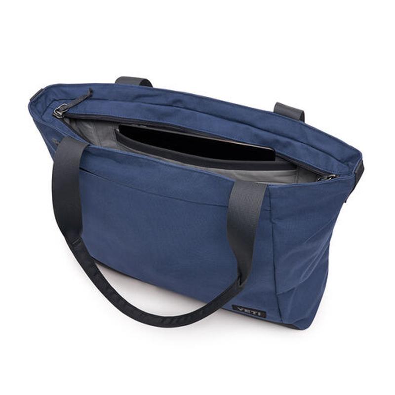 トートバッグ ナイロン 2ポケット 16L 丈夫 高耐久 YETI CROSSROADS TOTE 16の画像