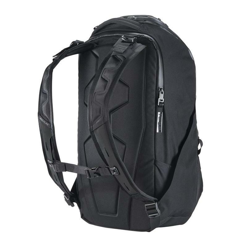 バックパック 35L ノートパソコン タブレット 耐水 EVAバックパネル ペリカン Pelican MPB35 Mobile Protect Bacの画像