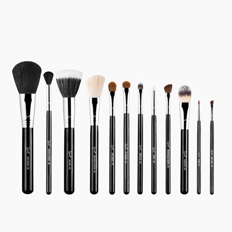 Sigma メイク用ブラシ　新品 Amazon.co.jp: シグマ ビューティ Make Me Classy Travel Kit