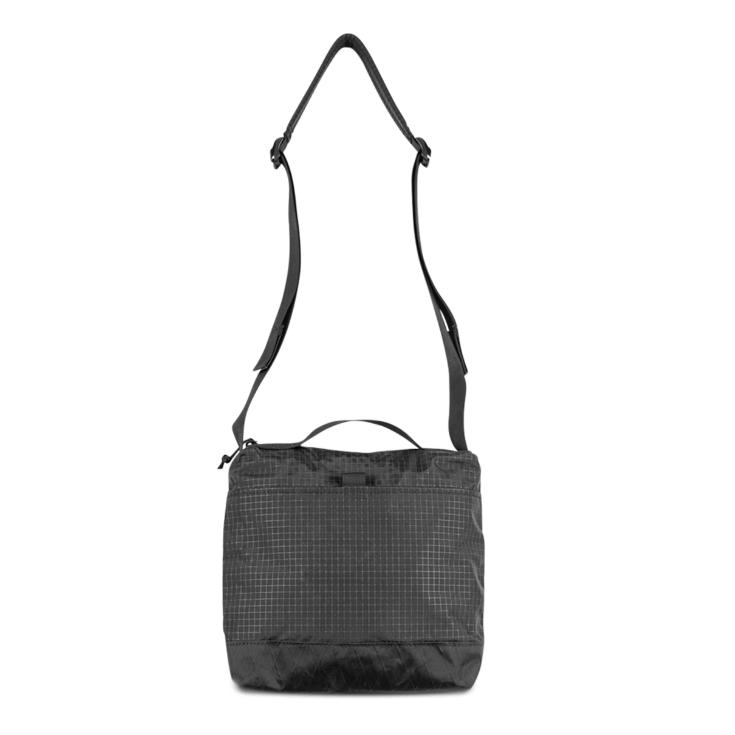 並行輸入】Supreme Shoulder Bag 2023FW Black : California 並行輸入】Supreme Shoulder Bag 2023FW Black : California