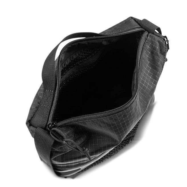 並行輸入】Supreme Shoulder Bag 2023FW Black : California 並行輸入】Supreme Shoulder Bag 2023FW Black : California