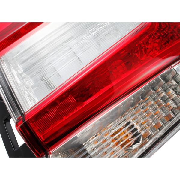 TYC 正規品 スバル XV GT系 インプレッサスポーツ 後期 テールランプ