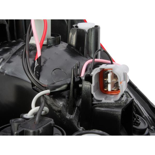 TYC 正規品 スバル XV GT系 インプレッサスポーツ 後期 テールランプ