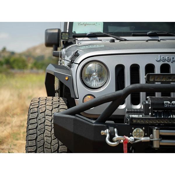 DV8 OFFROAD 正規品 アーマーフェンダーフレア 左右セット ライト付