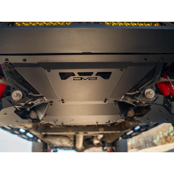 DV8 OFFROAD 正規品 リアスキッドプレート アンダーカバー ロゴ入